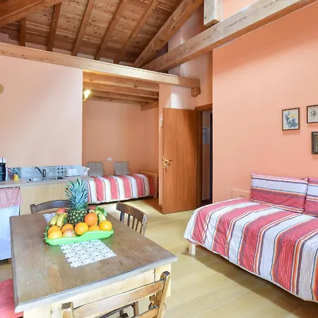 2 Bedroom Stunning In Pezzoro *